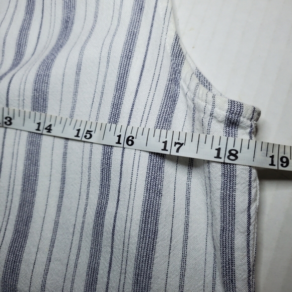 Cloth & Stone Stripe Women's Sleeveless Linen Blend Blouse size S. - Picture 8 of 8